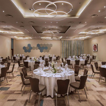 Hennessy Park Hotel, 埃本 — 照片 3
