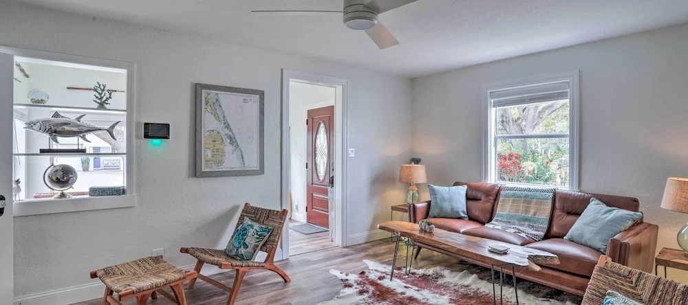 Tampa Bay Area Cottage w/ Gas Grill and Fire Pit!, Safety Harbor — photo 1