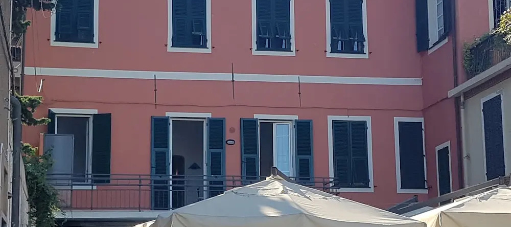 Beach House, Laigueglia — photo 1