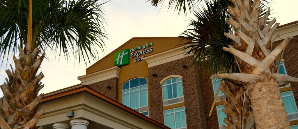 Holiday Inn Express & Suites Charleston Arpt-Conv Ctr Area, Северный Чарльстон — фото 1