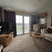 Captivating 2-Bed Static Caravan On Private Land, Llanfair-Yn-Neubwll — фото 4