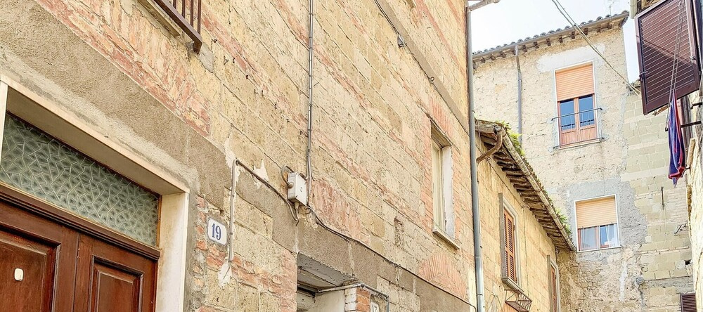Awesome Apartment in Grotte di Castro With Wifi and 2 Bedrooms, 格罗特迪卡斯特罗 — 照片 1