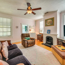 Historic Manor w/ Screened Porch in Elizabeth City, 伊丽莎白城 — 照片 3