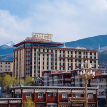 Sky Ornament Art Hotel, 卢霍 — 照片 4