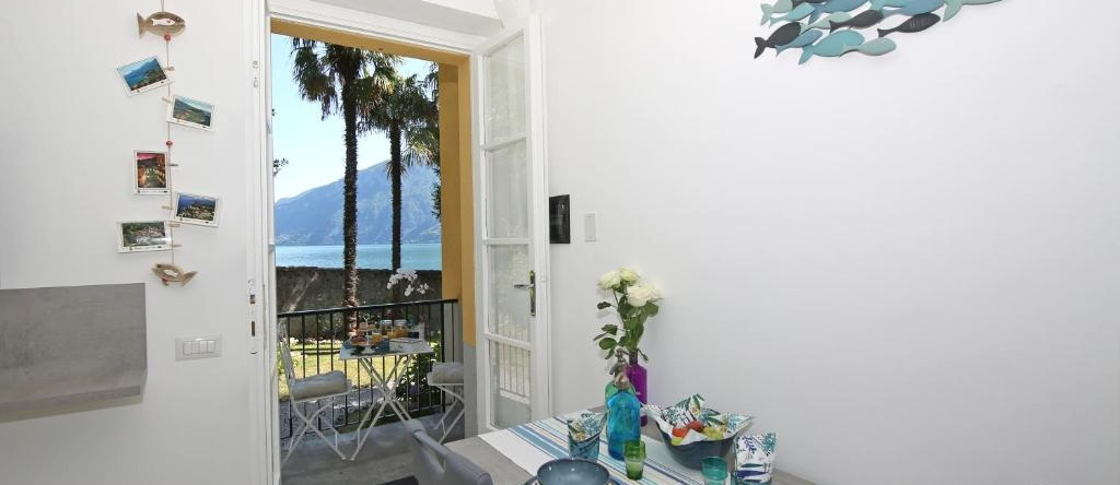 Apartment A lago, private beach and parking, Vassena — photo 1