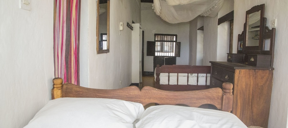 Pwani Guest House, Lamu — photo 1