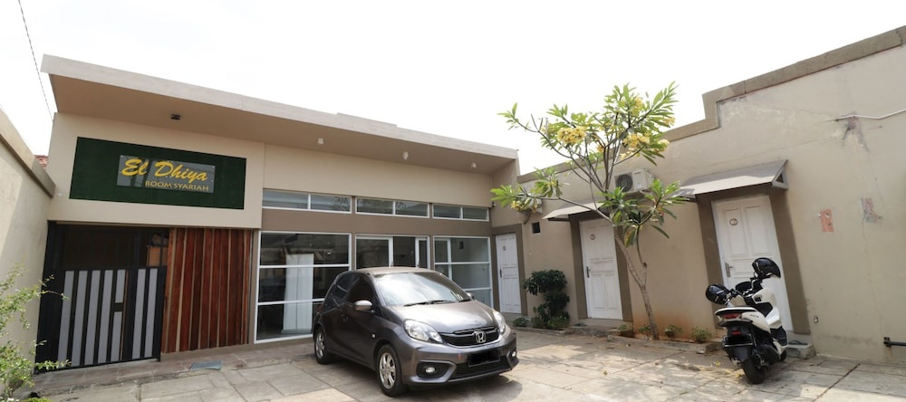 El Dhiya Syariah Tangerang, Тангеранг — фото 1