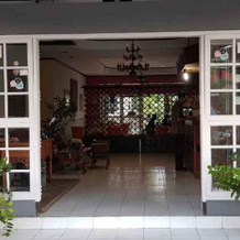 Mandalawangi Hotel, 打横 — 照片 2