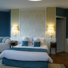 le Clos Saint-Gilles, Ardevon, 蓬托尔松 — 照片 3