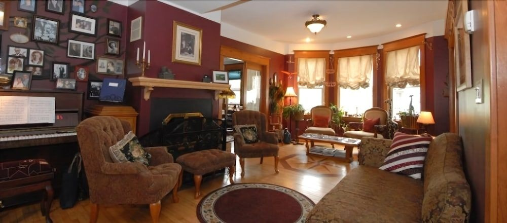 Phoenix House B&B, 斯特特勒 — 照片 1