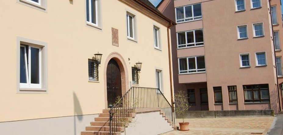 Hotel Zur Schmiede, Радольфцелль-на-Бодензее — фото 1