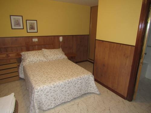 Hostal Restaurante El Abuelo, Trobajo del Camino — photo 1