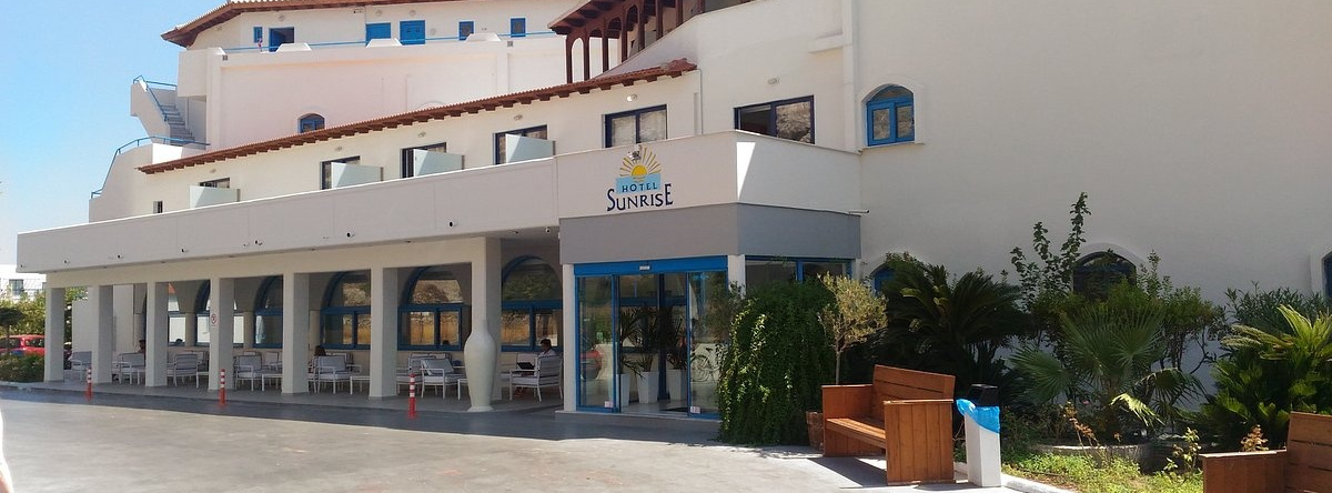 Sunrise Hotel, 佩夫科斯 — 照片 1