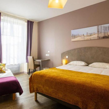 Cit’Hotel LE COMMERCE, Saujon — photo 4
