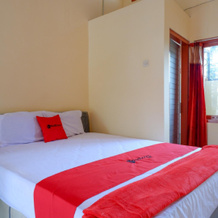 RedDoorz Syariah near Alun Alun Purwokerto, 万由马士 — 照片 3