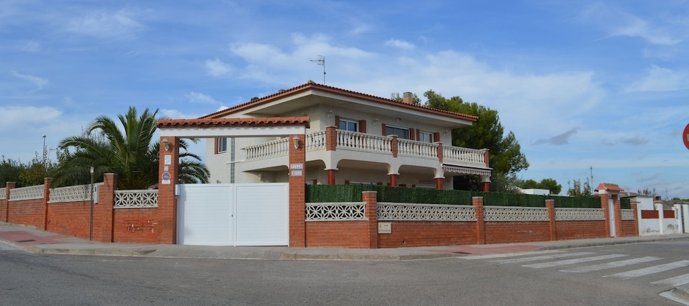 Vista Cunit, Cubelles — photo 1