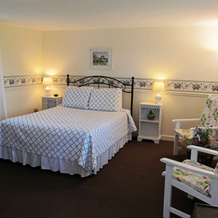 Allen Harbor Breeze Inn & Gardens, Harwich — photo 5