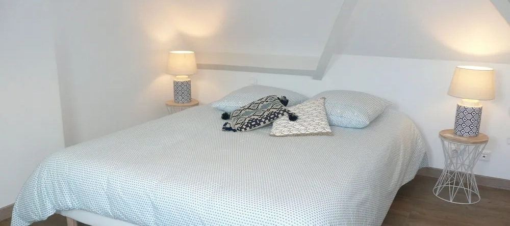Holiday Home in Plonevez Porzay, 普洛内韦波尔宰 — 照片 1