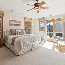 Better at the Lake - Lakefront with Gorgeous Views and a Private Dock by Yosemite Region Resorts, 派恩山湖 — 照片 4