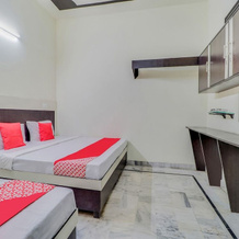 Oyo 45903 Royal Guest House, 法泰赫加尔萨希布 — 照片 2