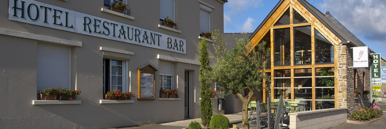 Auberge de la Baie, 蓬托尔松 — 照片 1