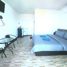 Neutron Bungalow, Ko Sichang — photo 5