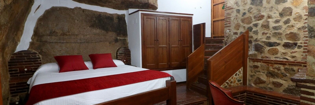 Hotel Monasterio Rocamador, Альмендралехо — фото 1