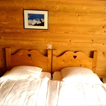 Auberge de la Poste Les Diablerets, 奥尔蒙德苏尔斯 — 照片 2