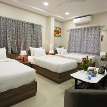 Elegance Villa by sky stays Hotel, 达博克 — 照片 3
