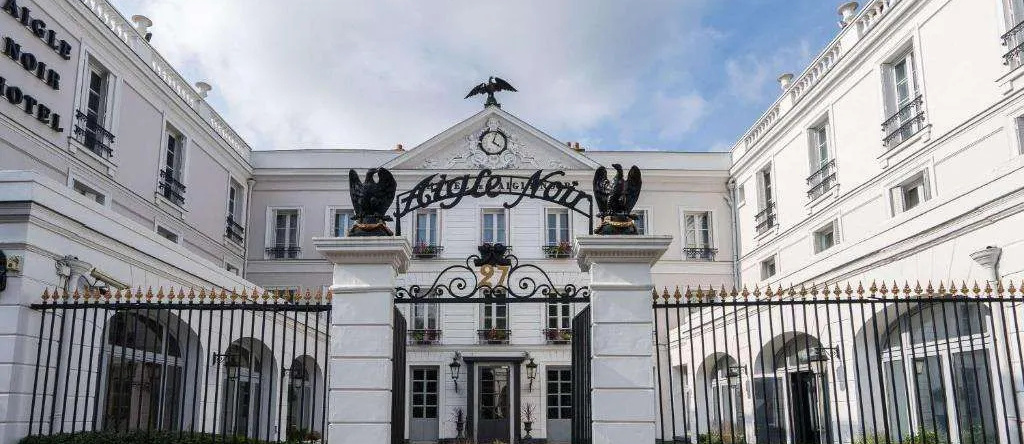Aigle Noir Hotel Fontainebleau -  Mgallery Collection, Фонтенбло — фото 1