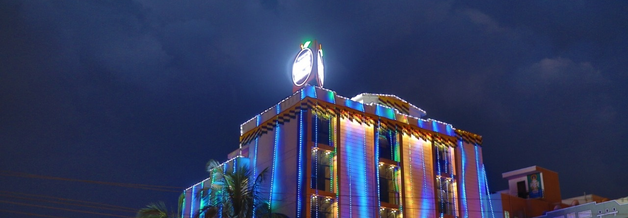 Orange Suites & Inn Near Bangalore Airport Hotel, 奇卡贾拉 — 照片 1