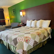 Surry Inn - Dobson - I-77 - Exit 93, 多布森 — 照片 4