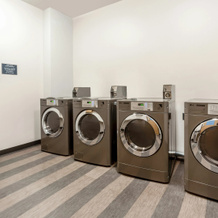 Holiday Inn & Suites Cedar Falls - Waterloo Event Ctr by IHG, Cedar Falls — photo 2
