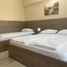 Hotel Breaza, Бряза — фото 2