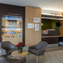 B&B Hotel Orange - Echangeur A7 A9, Оранж — фото 2