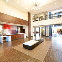 Embassy Suites by Hilton Detroit Livonia Novi, 利沃尼亚 — 照片 2