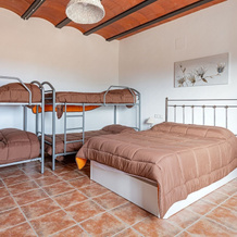 Quaint Holiday Home in Sevilla With Swimming Pool, Penaflor — photo 2