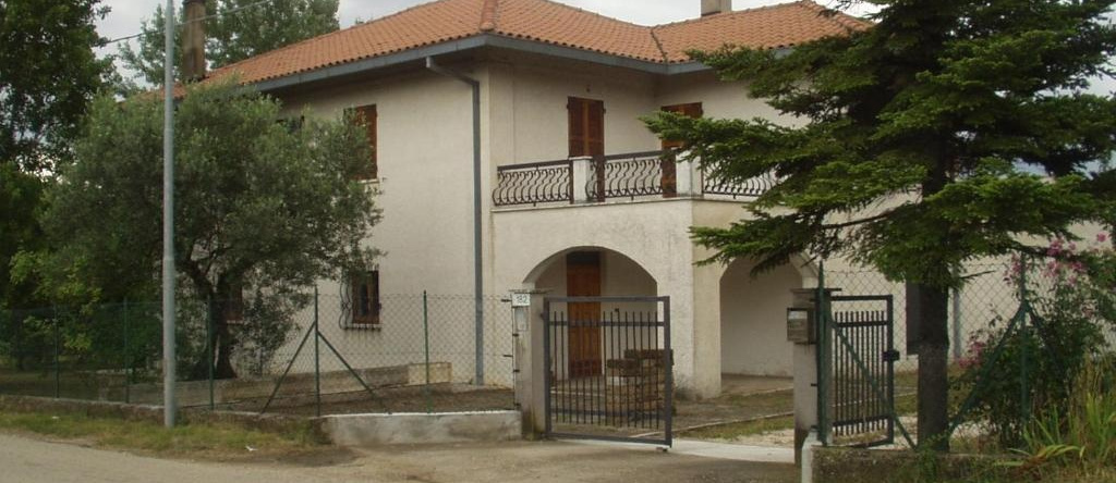Country House Oasi degli Ulivi, 诺恰诺 — 照片 1