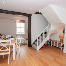 24 Foss Street, Dartmouth — photo 2