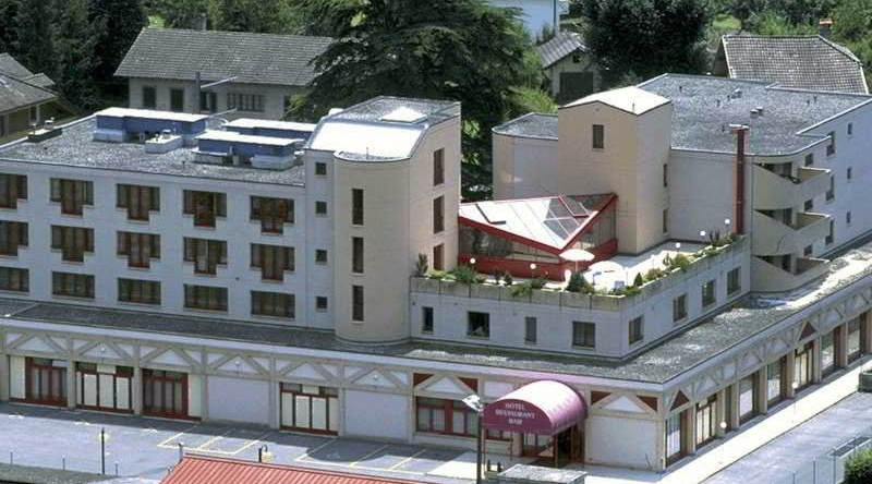 Minotel Le Cedre, 贝克斯 — 照片 1