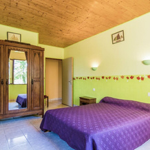 Modern Holiday Home in Salignac-Eyvigues with Swimming Pool, 萨利尼亚克-埃维格 — 照片 2