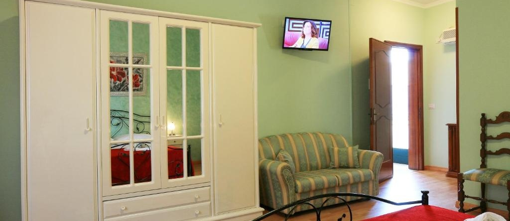 Bed and Breakfast La Villa, 普雷西切-阿夸里卡 — 照片 1