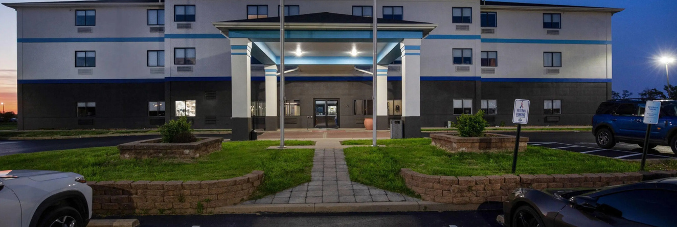 Days Inn by Wyndham Collinsville/St. Louis, Collinsville — photo 1
