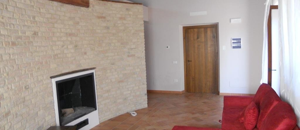 Agriturismo Casale San Lorenzo, 奥斯特拉韦泰雷 — 照片 1