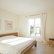 A beautiful new luxury villa close to Uzès., 弗洛 — 照片 3