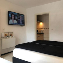 PRIVE APARTMENT With Use Of OUTSIDE JACUZZI, Apeldoorn — photo 4