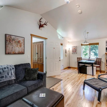 Mt. Baker Lodging Cabin 60 – Hot Tub, Wifi, Sleeps 2! by Mbl, Warnick — photo 3