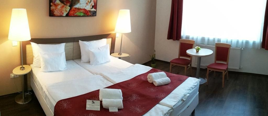 Hotel Opal Superior, Дьёндьёш — фото 1
