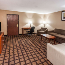 Baymont by Wyndham New Buffalo, New Buffalo — photo 3