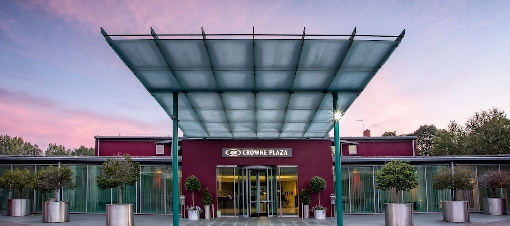 Crowne Plaza Hotel Marlow by IHG, Marlow — photo 1